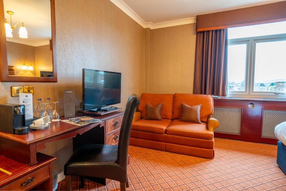 דומפריס Cairndale Hotel & Spa מראה חיצוני תמונה