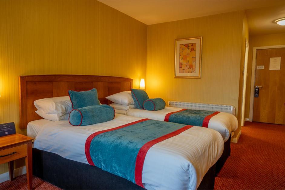דומפריס Cairndale Hotel & Spa מראה חיצוני תמונה