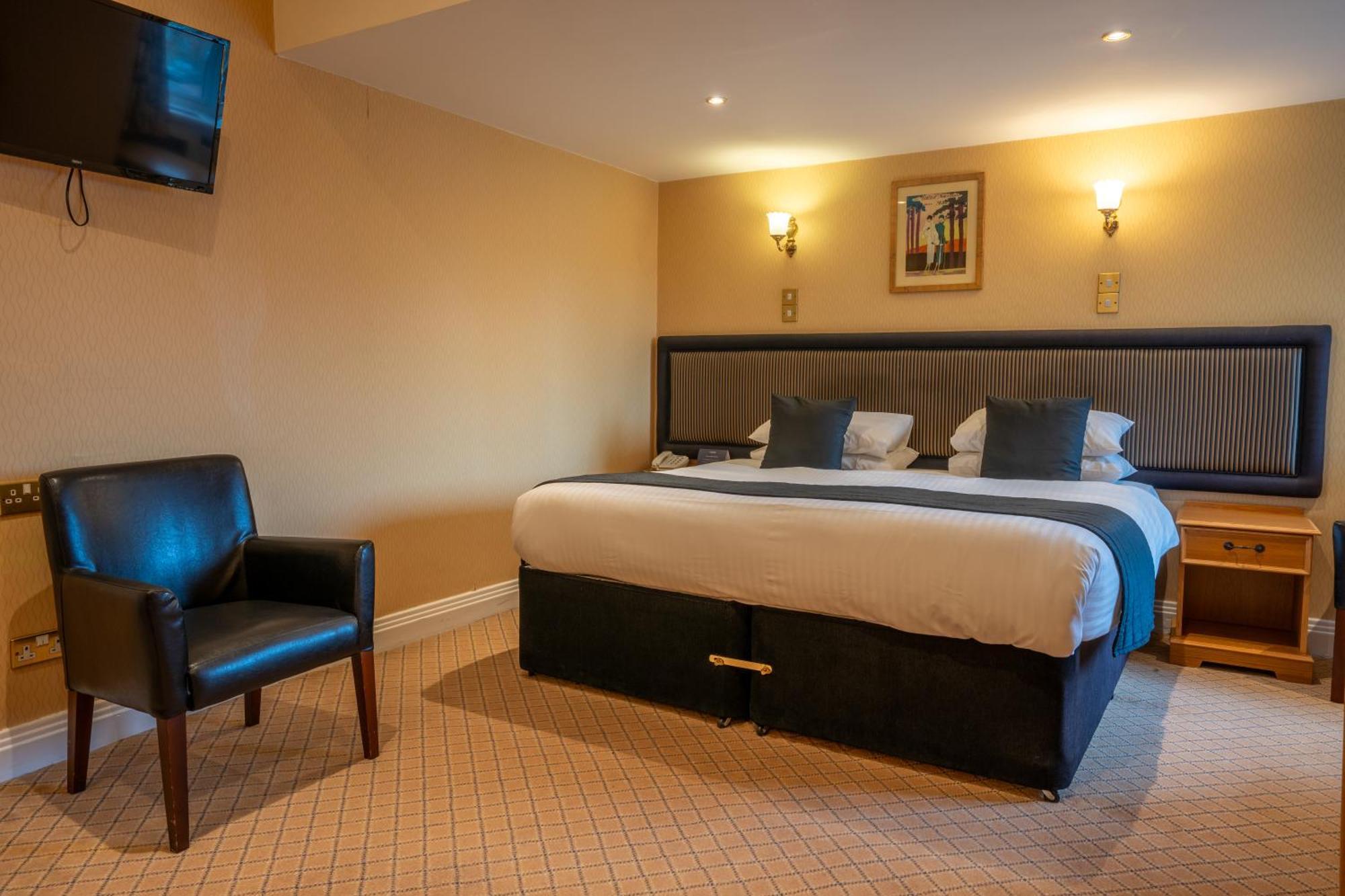 דומפריס Cairndale Hotel & Spa מראה חיצוני תמונה